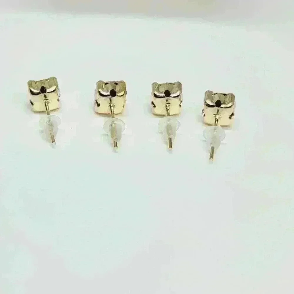 NWOT Gorgeous 2 Pair Earrings-NWOT - Picture 2 of 3
